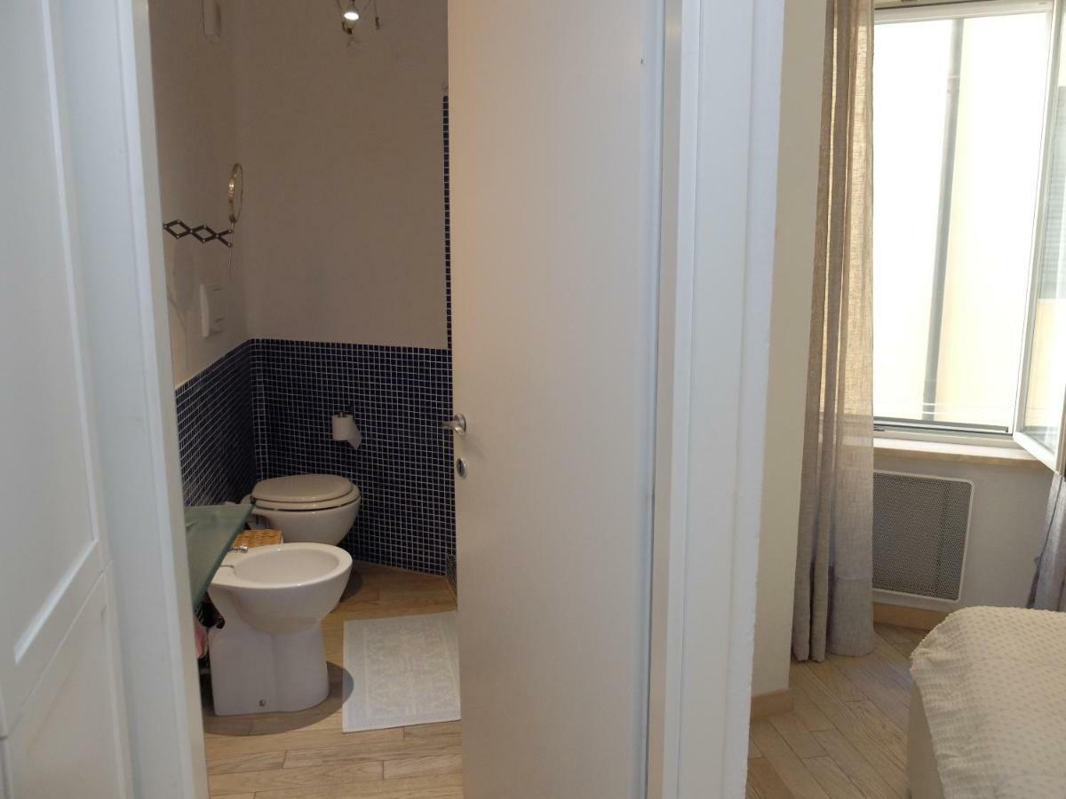 Little White House Apartment Porto Santo Stefano  Bagian luar foto