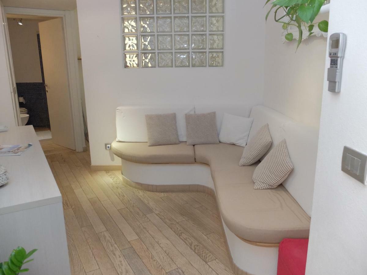 Little White House Apartment Porto Santo Stefano  Bagian luar foto